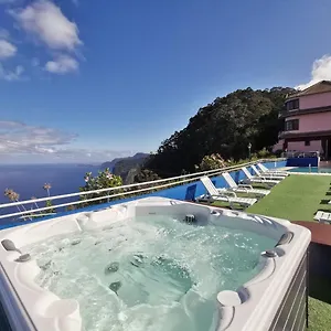 *** Bed & Breakfast Santana In Nature Portugal